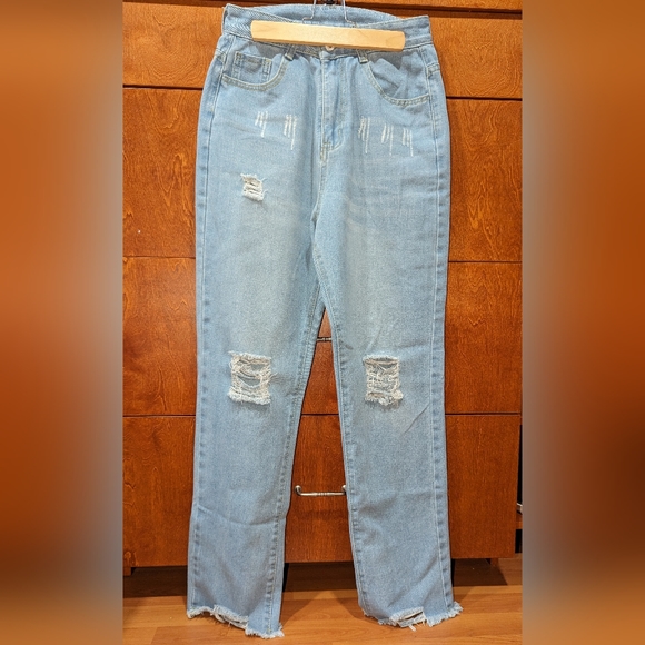 Jean - Picture 8 of 8